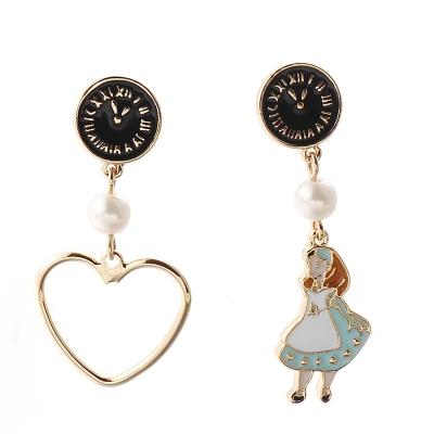 China Wholesale Latest Vintage China Alloy Love Pendant Earrings Painting Oil Little Girl Fashion Earrings for sale