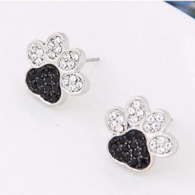 China Hot-selling Simple Vintage Wholesale Price Alloy Girl Stud Earrings With Diamond Fashion Paw Print Earrings for sale