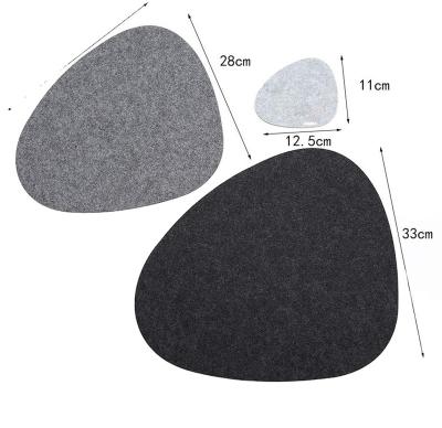 China Sustainable Custom Ellipse Table Washable Non-slip Heat Resistant Felt Place Mats for sale