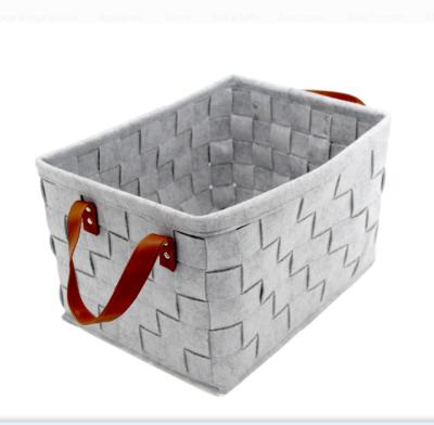 China Artisan Factory Directly Sell Custom Logo Soft Durable Gray Color Handmade Wool Felt Woven Basket With PU Leather Handle for sale