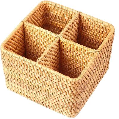 China Wholesale High Quality Handmade - Woven Piece Of Tray Wicker Baskets For Living Storage Rattan Storage Basket for sale