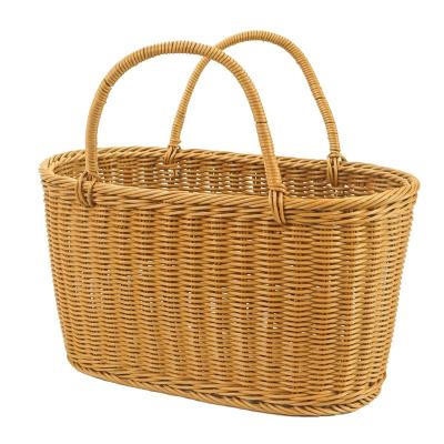 China 2021 Wholesale New Arrival Oval Lidded Wicker Minimalist Double Picnic Storage Basket With Handle For Holiday Camping Use Home Decor for sale