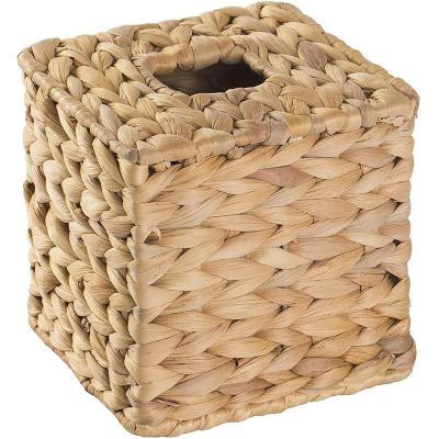 China Handmade Tender in Gifts and Crafts Wholesale Woven Water Hyacinth Tissue Box with Wire Frame for Living Room for sale