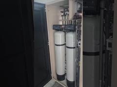Laboratory Box Type Ultrapure Water Equipment With 250L/H Water Productivity