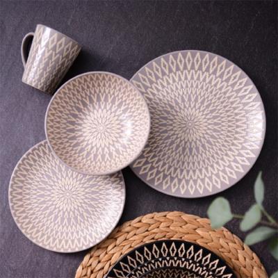 China Disposable Ceramic Dinner Dishes Set Price 2021 New Style Pink Gray Stoneware Dinner Sets Black Restaurant Dinnerware Tableware for sale