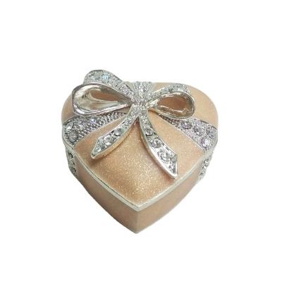 China Wedding decoration & Small Heart Shaped Gift Jewelry Box With Diamonds In Silver Plated With Pink Epoxy for sale