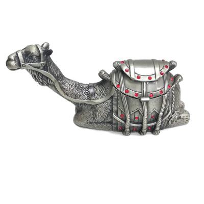 China Metal Camel Zinc Alloy Ashtray With Diamonds Plated Pewter for sale