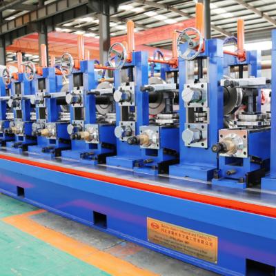 China straight seam high frequency steel tube welding machine en venta