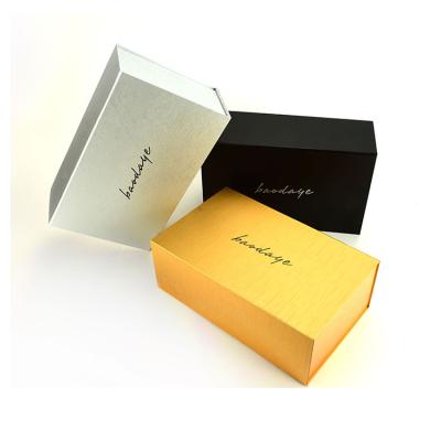 China Recycled Materials Design Elegant Contracted Gift Packaging Boxes Magnetic Collapsible Foldable Rigid Paper Gift Box for sale