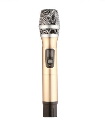 China Economical Professional Wireless Microphone With LCD Screen Digital Wireless Handheld Microphone for sale