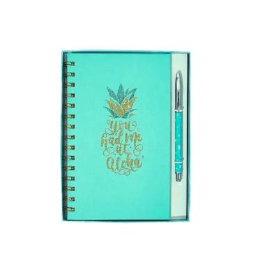 China 2020 New Holiday Gift Design Pineapple Notebook and Pen Gift Set, Custom Luxury Office Stationery Set for sale