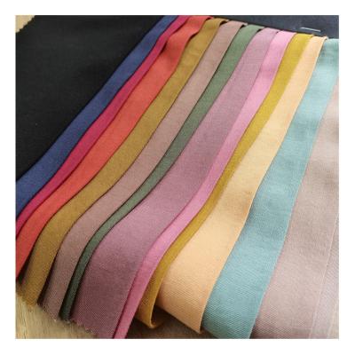 China Sustainable 32S 30S 45S Rayon Fabric Factories 100% Plain Dyed Viscous Fabric Spun Rayon PD Challis Woven Rayon Dyed Viscous Fabric for sale