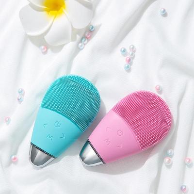 China Other New Waterproof Silicone Ultrasonic Rechargeable Mini Facial Cleanser Cleaning Brush for sale