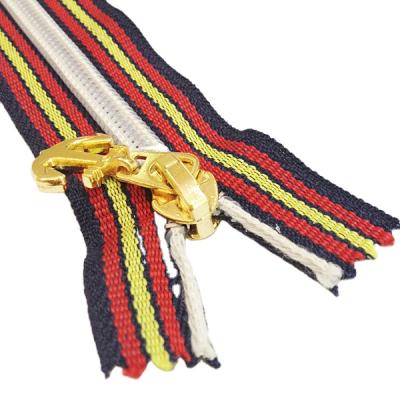 China Good Quality Multi Color Ycc Stripe Zipper Multi Stripe Embossed Sustainable Gold Slider for sale