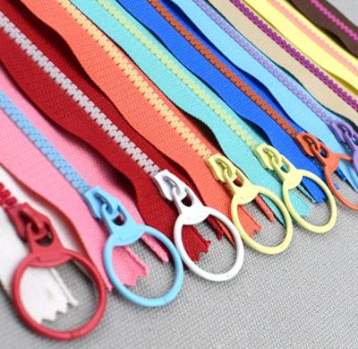 China DIY Handwork Contrast Color 15-40cm New Viable Bright Resin 3# Fashion Pull Ring Zipper for sale