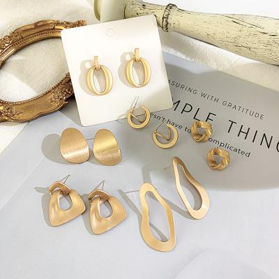 China Hiphop Fashion Vintage Designer S925 Needle Silvery Gold Plated Gold Hoop Earrings For Women Jewelry for sale