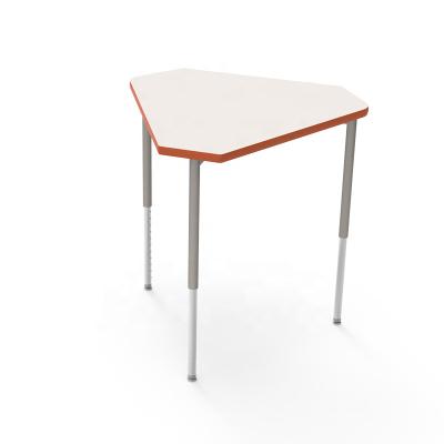 China Modern School Desk Metal and Elementary Chair Set for sale