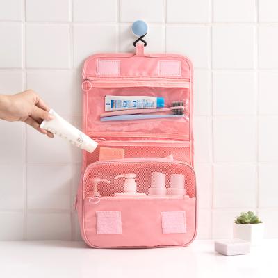 China Fashion Fashion hook convenient Toiletry bags for women waterproof hanging customized logo toiletry bag for sale