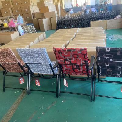 China New Arrival Modern User Friendly Design Easy Folding Cost Effective Colorful Folding Chair for sale