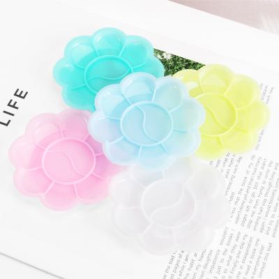 China Wholesale Plastic Cheap Acrylic Hand Drawn Flower Shape Art Color Palette Plastic DIY Graffiti Color Palette For Kids for sale