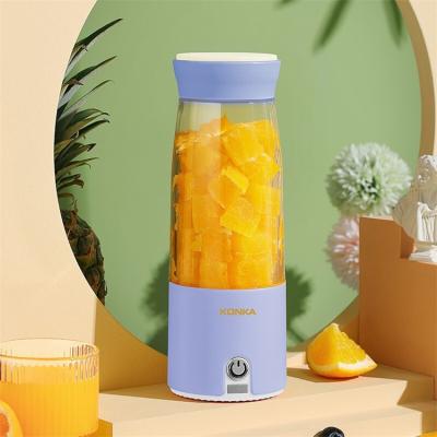 China Customized Logo Fruit Blender Customized Rechargeable Mini USB Sugar Cane Juicer Cup Bottle Cordless Travel Rechargeable Portable Orange Blenders for sale