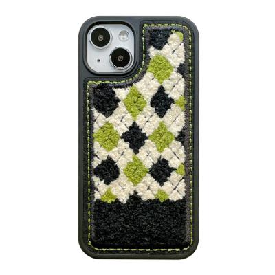 China Luxury 2022 Korean Style Plush Checkerboard Design Shockproof Shockproof Phone Case For iPhone 13 pro 12 pro 11 XS Max for sale