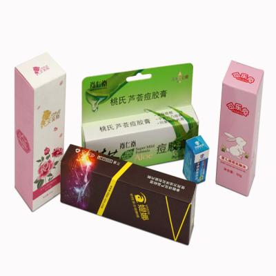 China Custom Luxury Design Logo Product Packaging Cosmetic Packing Plain White Paper Box Recyclable for sale