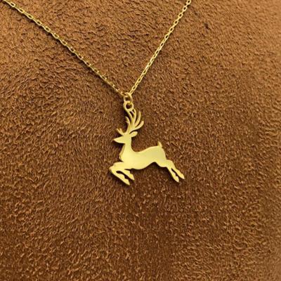 China Eico Cute Hot Sale 18k Gold Plated Christmas Deer Necklace 304 Stainless Steel Charms Luxury Christmas Gift For Girl Jewelry for sale