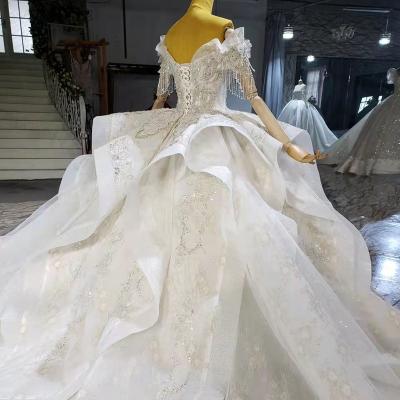 China New Sweetheart Htl2310 2022 Luxury Anti-static Strapless Fringed Bead Embroidered Bridal Wedding Dress for sale