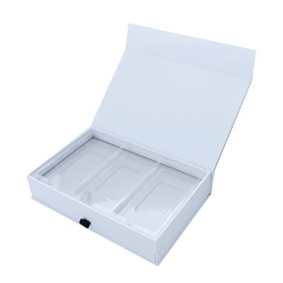 China Recycled Packaging Materials White Drawer Gift Box Magnetic Perfume Box for sale