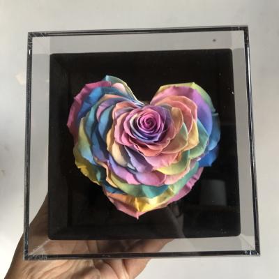 China Wholesale Gift Gold Heart Spear Shape Preserved Rose In Black Acrylic Gift Boxes For Decorative Flowers for sale