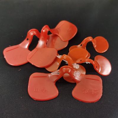 China Round Chicken Protective Glasses Red Poultry Eye Protectors For Pecking Prevention for sale