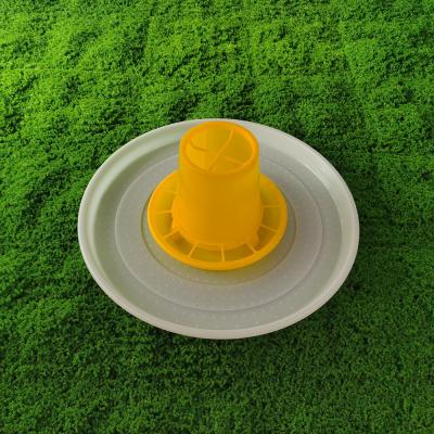 China Standard Size Red Round Chicken Feeding Tray For Poultry Production for sale