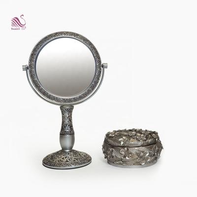 China Eco-friendly Antique Silver Decorative Luxury Jewelry Box Suanti Mirrors Round Table Standing Double Round Table Cosmetic Make Up Bath Mirror for sale