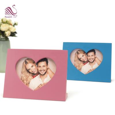 China Wedding Eco-friendly Love Vintage Resin Picture Frames DIY Custom Table Suanti Photo Frame for sale