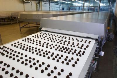 China Commercieel Suikergoed die Materiaal Chocoladebereidingsmachine Automatisch maken Te koop