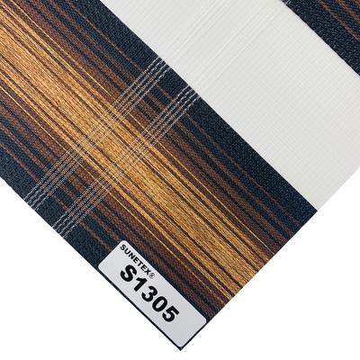 China 185gsm Dual Roller Zebra Blinds Fabric Width 2.6m 3m Semi Shading for sale