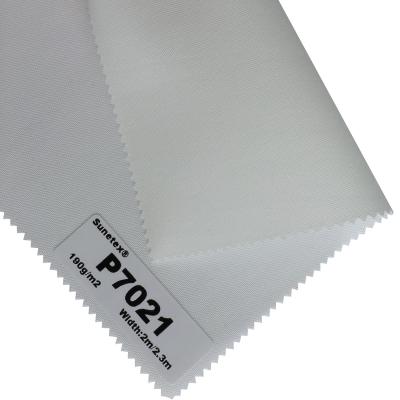 China Light Weight Solid Color 100% Polyester Fabric For Window Curtain Roller Blinds for sale