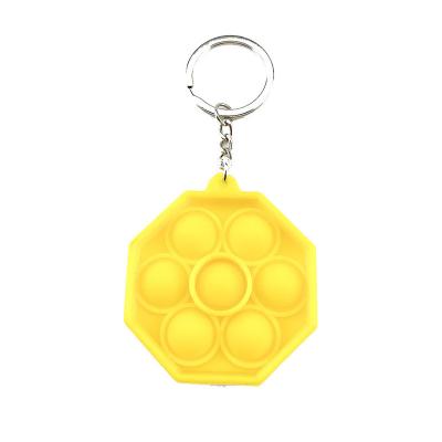 China Dimple Relaxing Mini Wiggle Person Simple Portable Eco-Friendly Eco-Friendly Set Toy Key Chain With Key Sensory Chains for sale