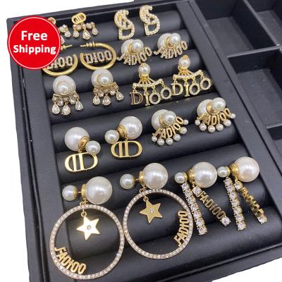 China Fashion D new home star with the same paragraph pearl earrings CD letter love earrings retro for sale