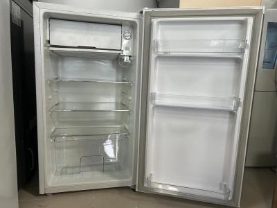 China Single Door 90L Small Refrigerator Defrost Home Hotel Use Upright Refrigerator Bc-90 for sale