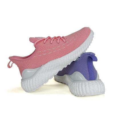 China Uniworld Vietnam Factory CUSHIONING Customized Ladies Running Shoes Soft Unique Sports Shoes Walking Wind Sports Shoes for sale