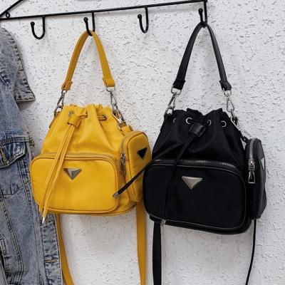 China 2022 New Arrival High Quality Bolsas Designer Hand Bags Ladies Famous Brands Pinch And Luxury Handbags For Women for sale