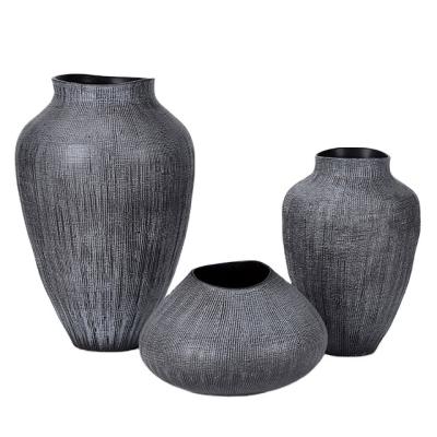 China Contemporary Nordic Ceramic Styly Main Vase Plaid Surface Set To 3 Ceramic Vase for sale