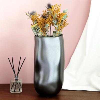 China Eco-friendly modern cheap price nordic style hotel used decoration ornamental vase/ceramic vases for home decor for sale