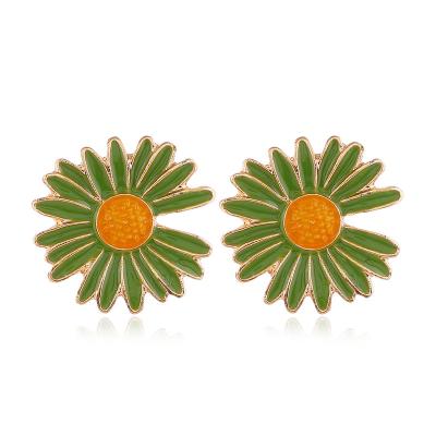 China Cute Korean Jewelry 2021 Sterling Silver Cute Colorful S925 Needle Small Chrysanthemum Chrysanthemum Sunflower Stud Earrings Danglers Women for sale