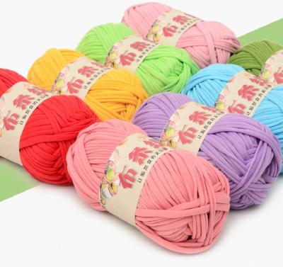 China Hand knitting factory direct woven bulky yarn super bulky elephant fabric yarn for knitting for sale