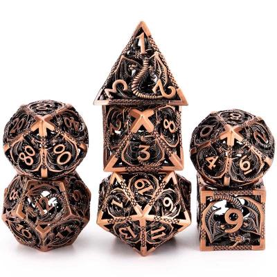 China Eco-Freindly Dragon Hollow Horror Skeleton Metal Bone DND Dies Polyhedral D&D RPG Set Suitable For Dungeons And Dragons Role Playing Games for sale