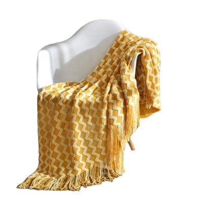 China Anti-pilling New Style Nordic Tassel Knitted Blankets Shawl Sofa Leisure Blanket for sale