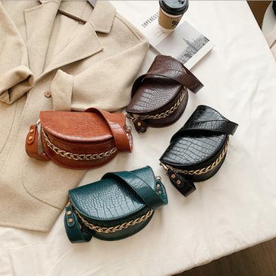 China High Quality Newly Designed Crocodile Pattern Handbag Ladies Fashion Semicircle Alligators Leather Saddle Bag for sale